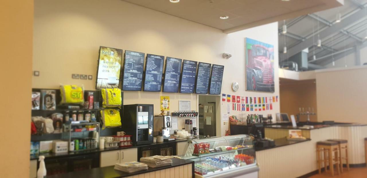 Roadking Truckstop Holyhead Ngoại thất bức ảnh